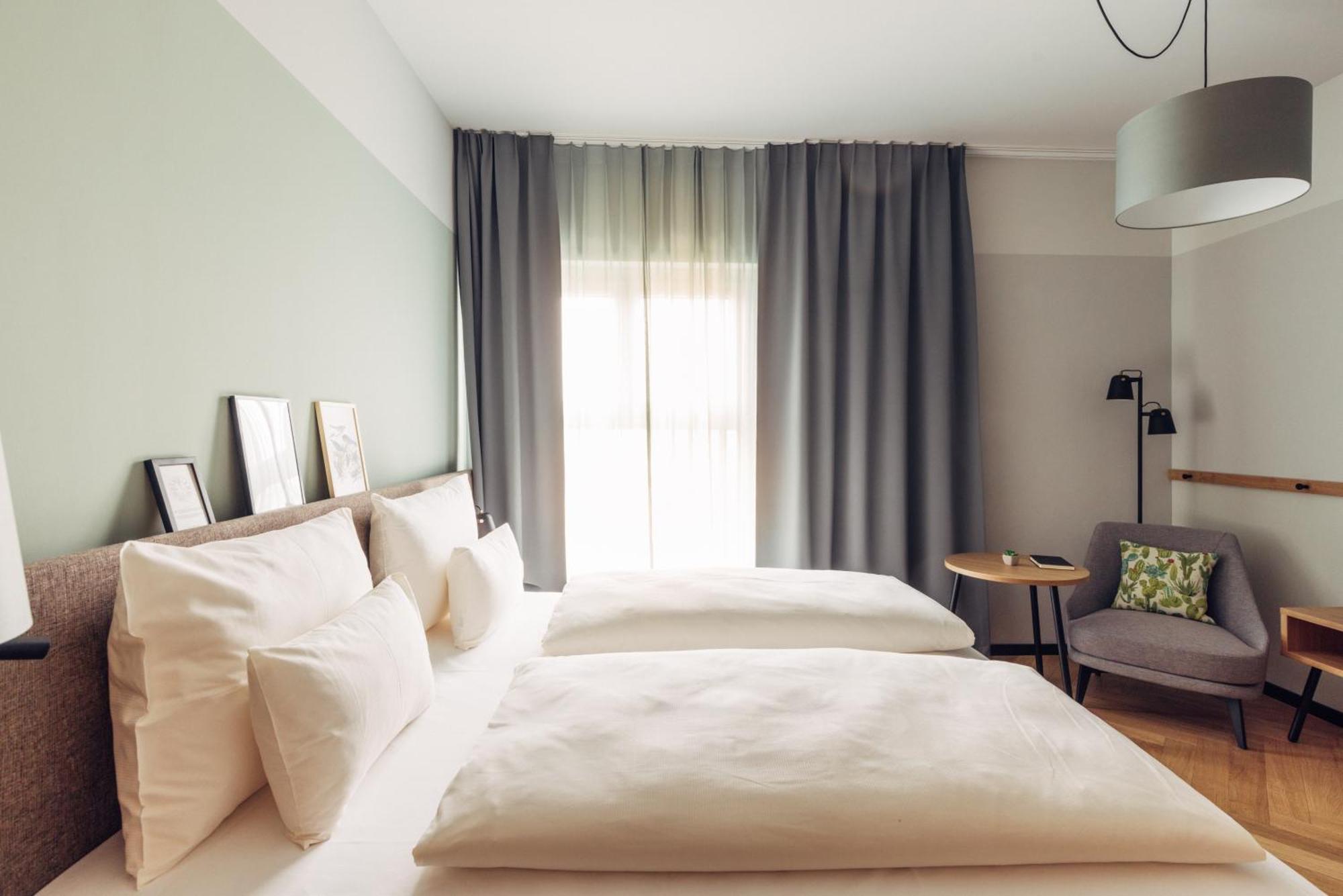 Harry'S Home Graz-Smart City Hotel & Apartments Extérieur photo